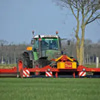 Nachsaat: Grünlandverbesserung, die innerhalb eines Jahres wieder eingebracht ist!